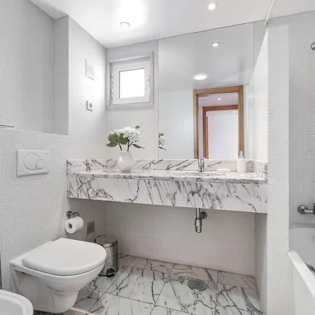 Veleiro Apartment *